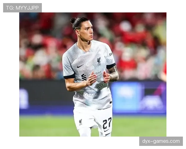 新星闪耀绿茵场：2023年足球新势力榜揭晓，年轻才俊引领未来